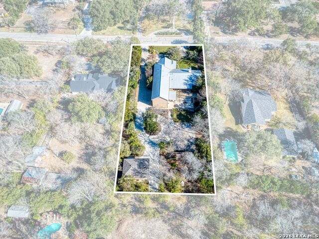 Image 57 of 62 For 333 Pike  