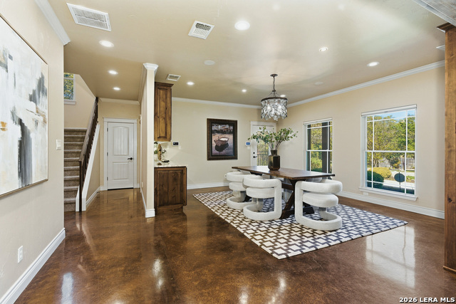 Image 8 of 62 For 333 Pike  