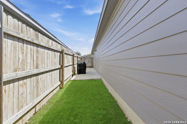 Image 34 of 40 For 7223 Rosada Way