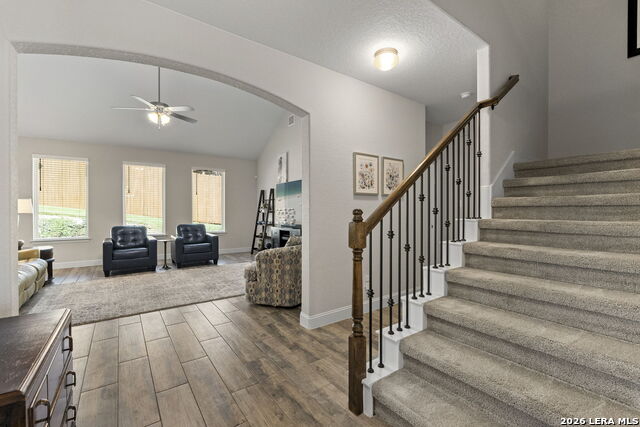 Image 16 of 35 For 8627 Carmel Rose