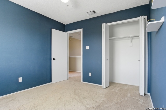 Image 20 of 25 For 15626 Knollhollow