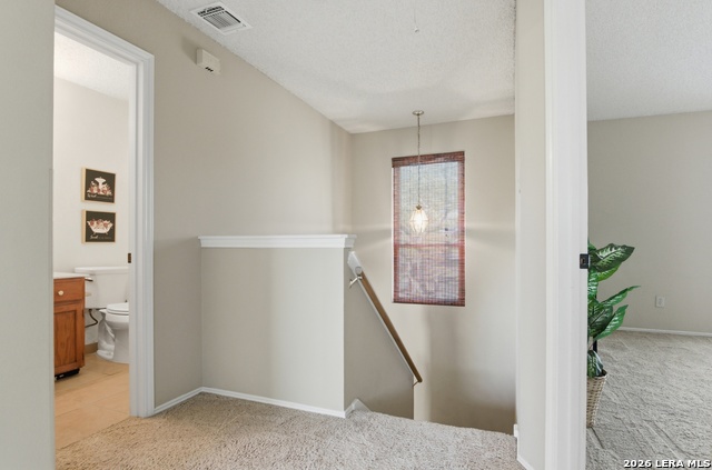 Image 22 of 25 For 15626 Knollhollow