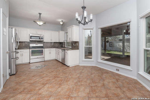 Image 13 of 42 For 2658 Chestnut Bend