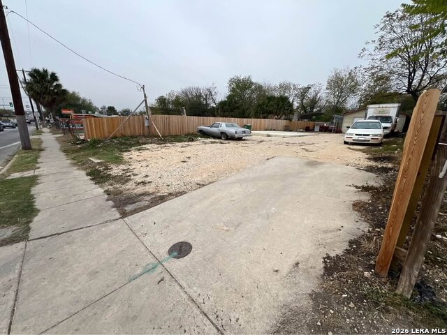 Details for 3419 Commerce, San Antonio, TX 78207