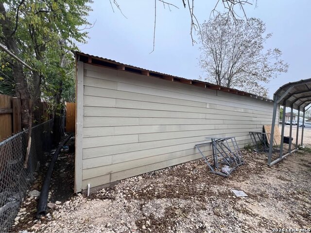 Image 4 of 7 For 3419 Commerce