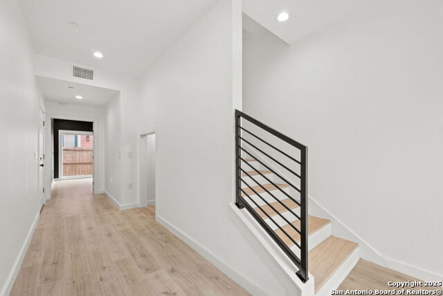 Image 3 of 45 For 308 Mesquite St S 102