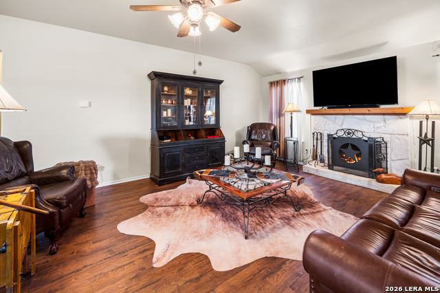 Image 19 of 50 For 7914 Knowlton Rd