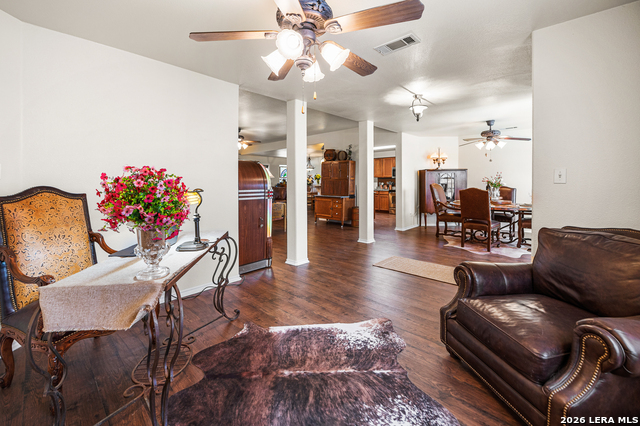 Image 21 of 50 For 7914 Knowlton Rd