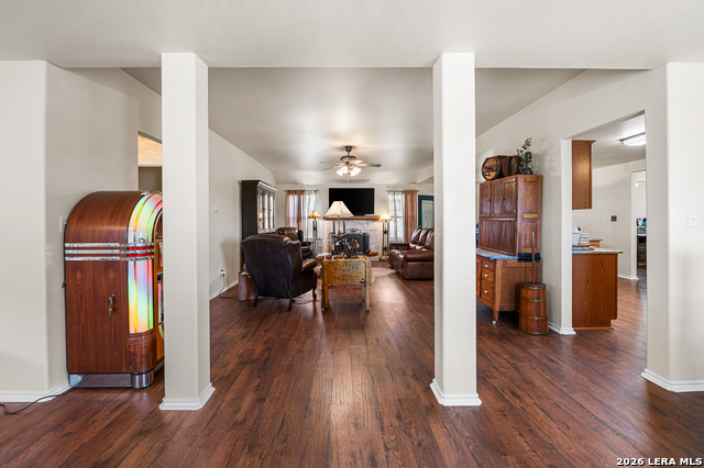 Image 26 of 50 For 7914 Knowlton Rd