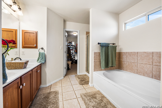 Image 35 of 50 For 7914 Knowlton Rd