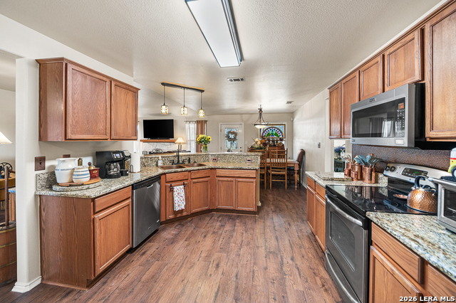 Image 38 of 50 For 7914 Knowlton Rd