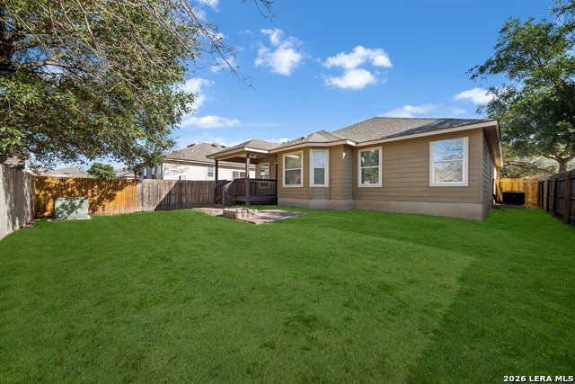 Image 33 of 38 For 2207 Opelousas Trl