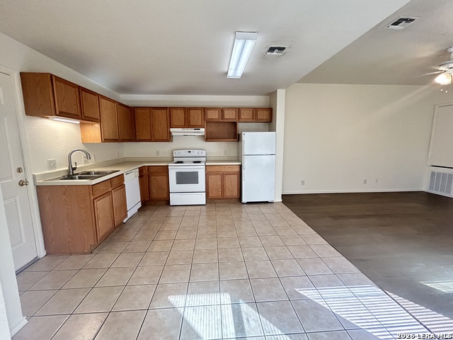 Listing photo id 0 for 5046 Anacacho St