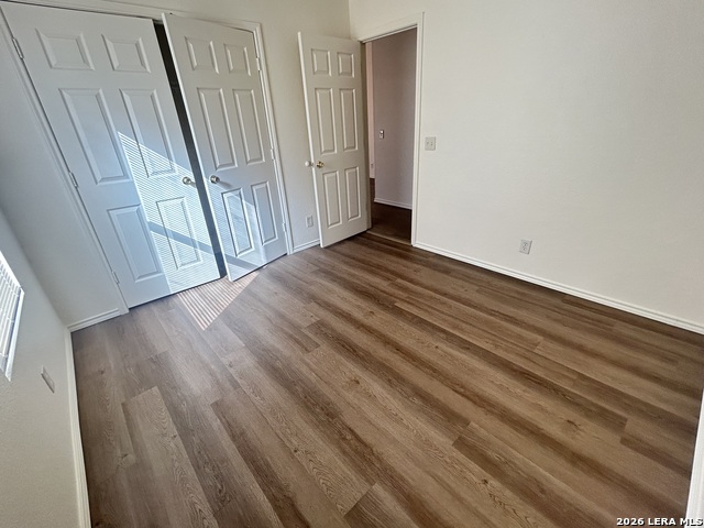 Listing photo id 3 for 5046 Anacacho St