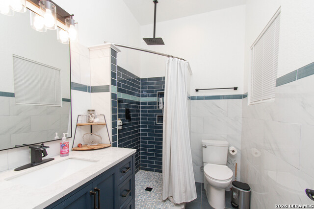 Image 20 of 22 For 235 Belmont  