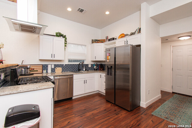 Image 7 of 22 For 235 Belmont  