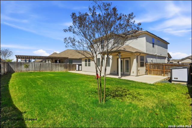 Image 33 of 34 For 13926 Westbury Falls