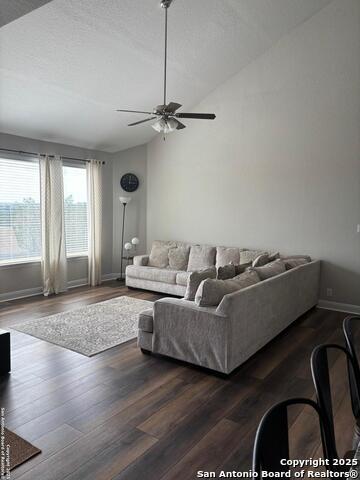 Image 14 of 37 For 21943 Akin Byu