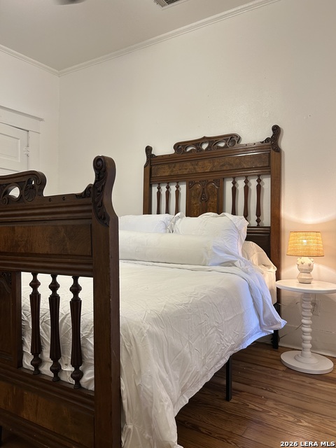 Image 11 of 19 For 2213 Flores N