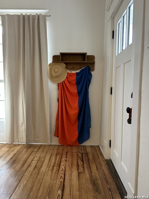 Image 8 of 19 For 2213 Flores N