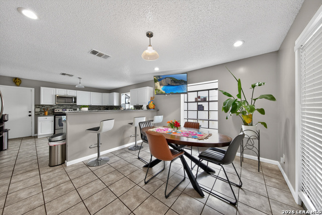 Listing photo id 9 for 13830 Brook Hollow