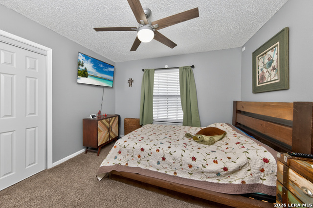 Listing photo id 19 for 13830 Brook Hollow