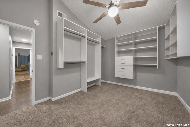 Listing photo id 23 for 13830 Brook Hollow