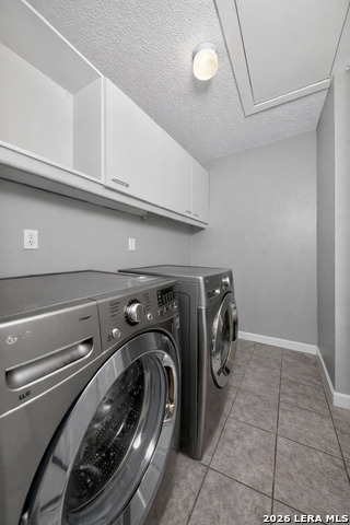 Listing photo id 25 for 13830 Brook Hollow