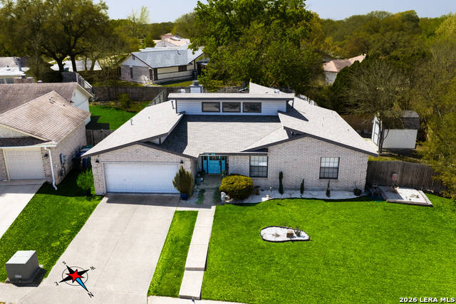 Listing photo id 27 for 13830 Brook Hollow