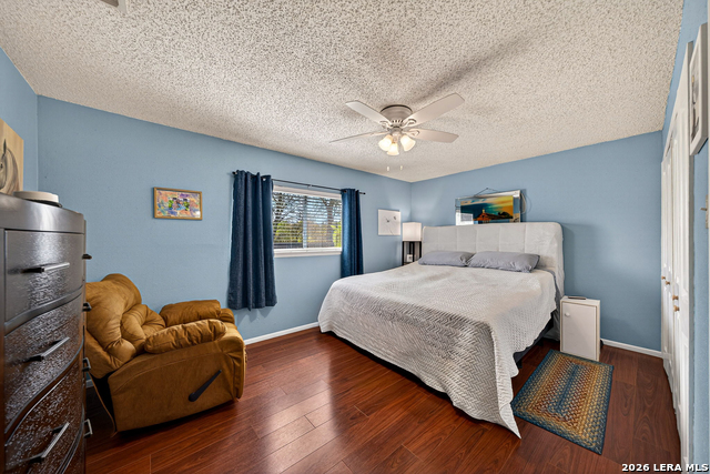 Image 13 of 28 For 8722 Thatch  