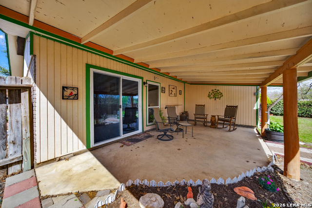 Image 20 of 28 For 8722 Thatch  