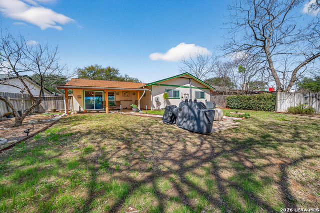 Image 23 of 28 For 8722 Thatch  