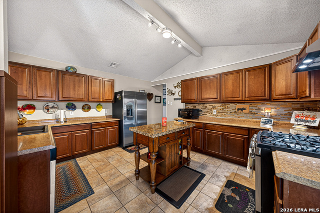 Image 8 of 28 For 8722 Thatch  