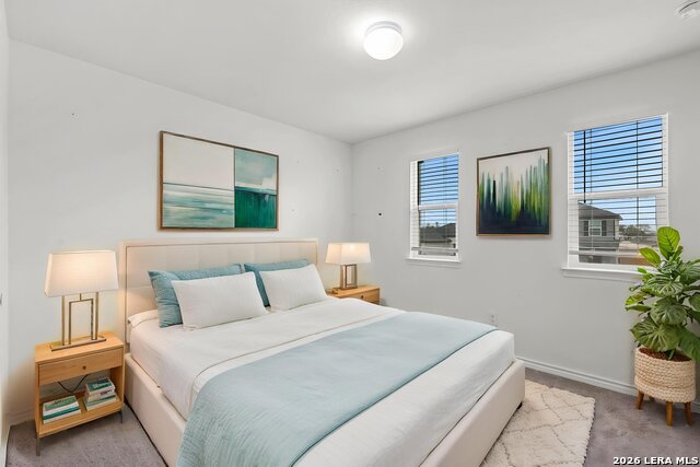 Listing photo id 16 for 4703 Plaza Center