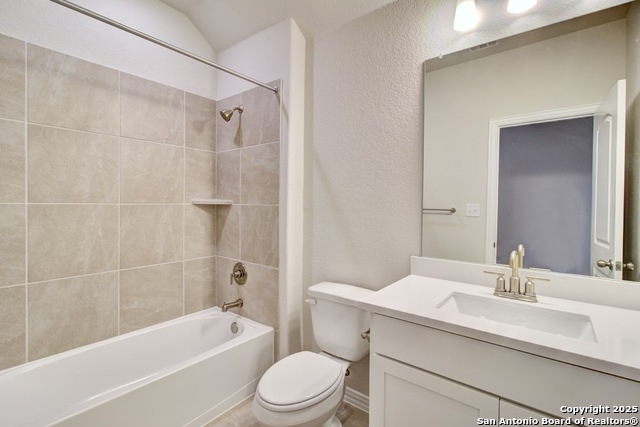 Image 16 of 20 For 849 Saltbush Street