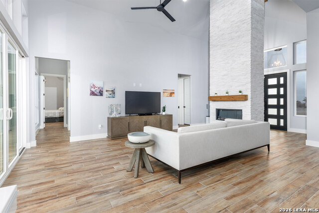 Image 20 of 51 For 340 Copper Crest