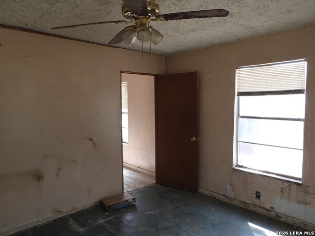 Image 32 of 45 For 333 Rainbow Drive