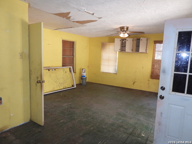 Image 38 of 45 For 333 Rainbow Drive