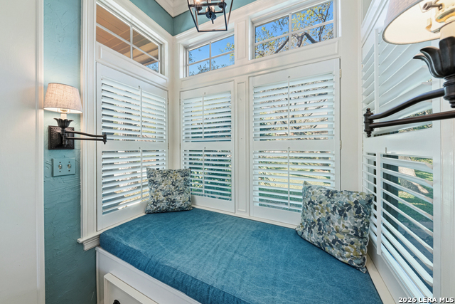 Image 39 of 50 For 21749 Forest Waters