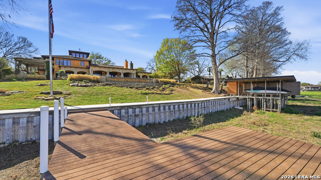 Image 34 of 47 For 930 Lakeview