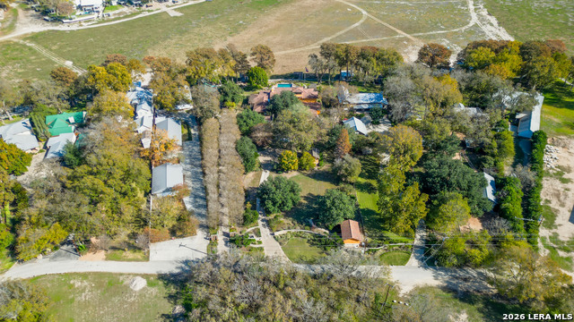 Image 42 of 47 For 930 Lakeview