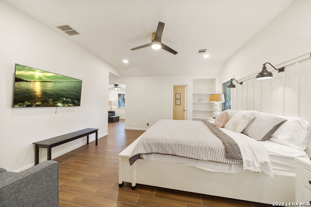 Image 25 of 39 For 415 Cattle Ranch