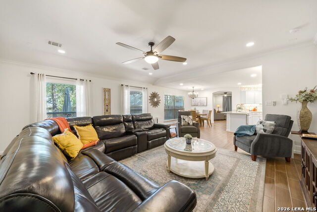 Image 8 of 39 For 415 Cattle Ranch