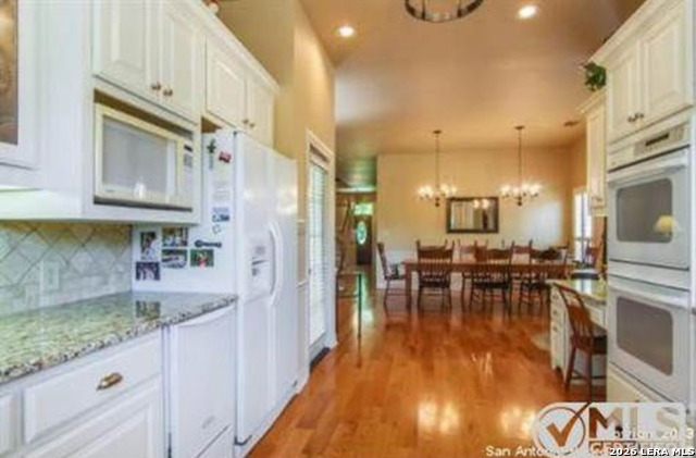 Image 6 of 33 For 12 Encinoso  