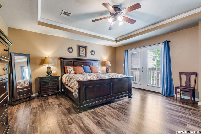 Image 12 of 22 For 1015 Magnolia