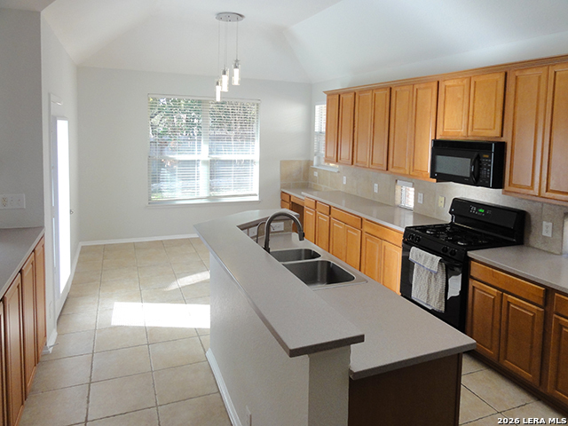 Image 12 of 35 For 9818 Great Basin