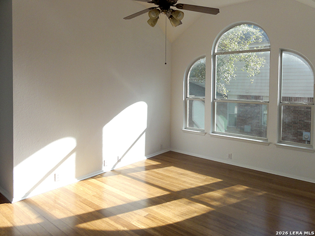 Image 24 of 35 For 9818 Great Basin