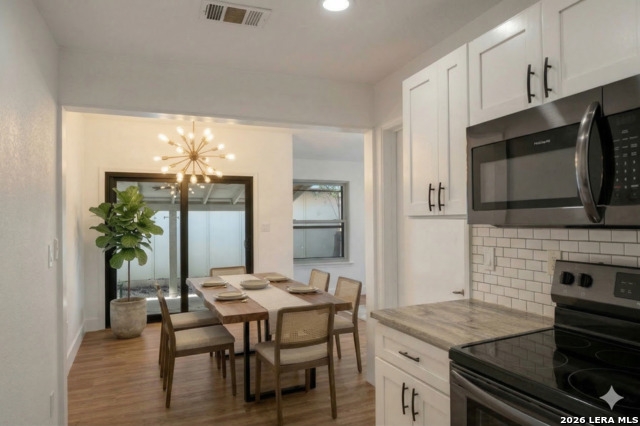 Image 12 of 25 For 12022 Stoney Bridge