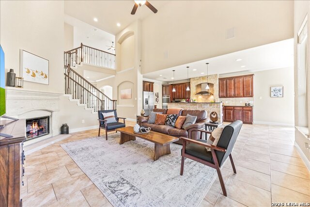 Image 17 of 74 For 3830 Ox-eye Daisy