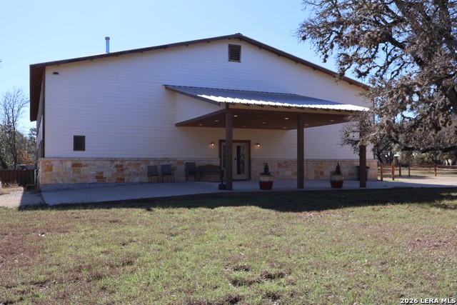 Image 3 of 13 For 2647 River Bluff